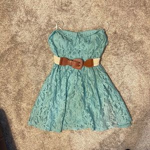 Strapless Faux Collar Sweetheat Lace Short Dress